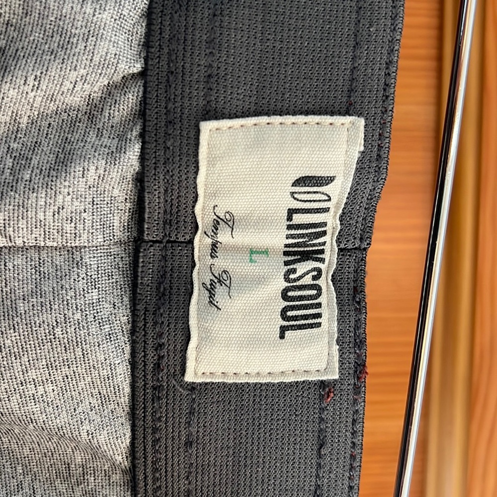 Link Soul weekend short in RED - size L